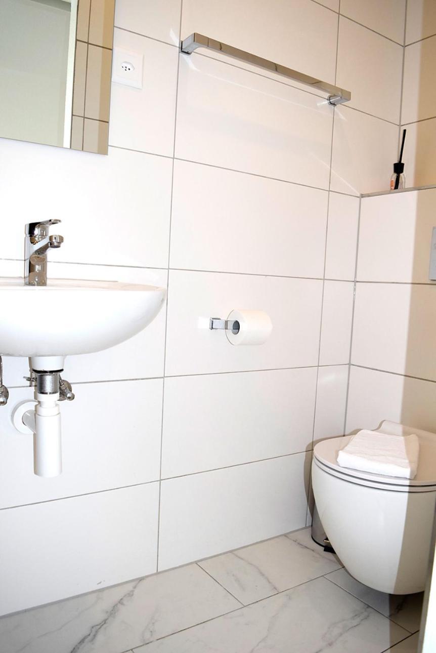 Hotel Restaurant Krebs Grenchen Esterno foto