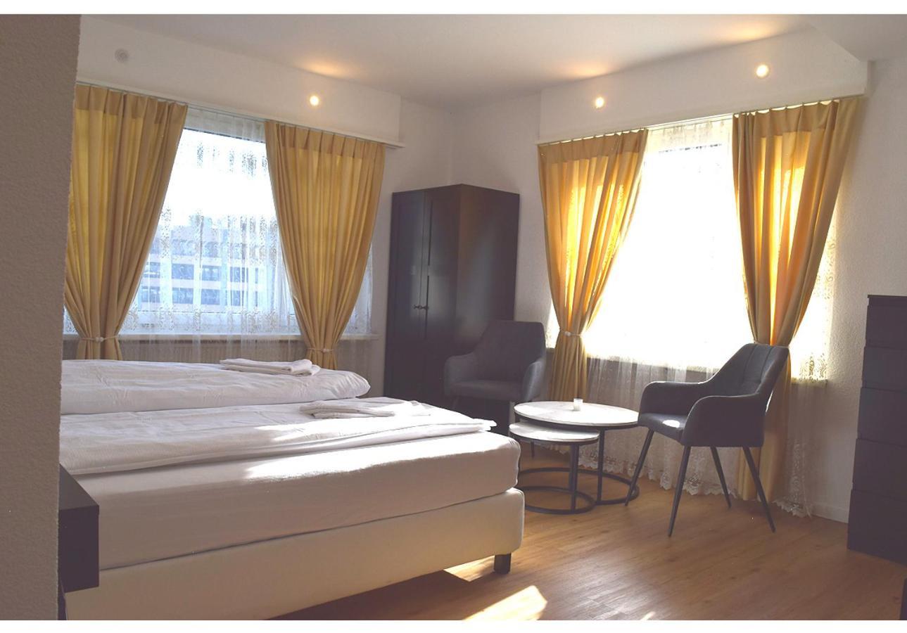 Hotel Restaurant Krebs Grenchen Esterno foto