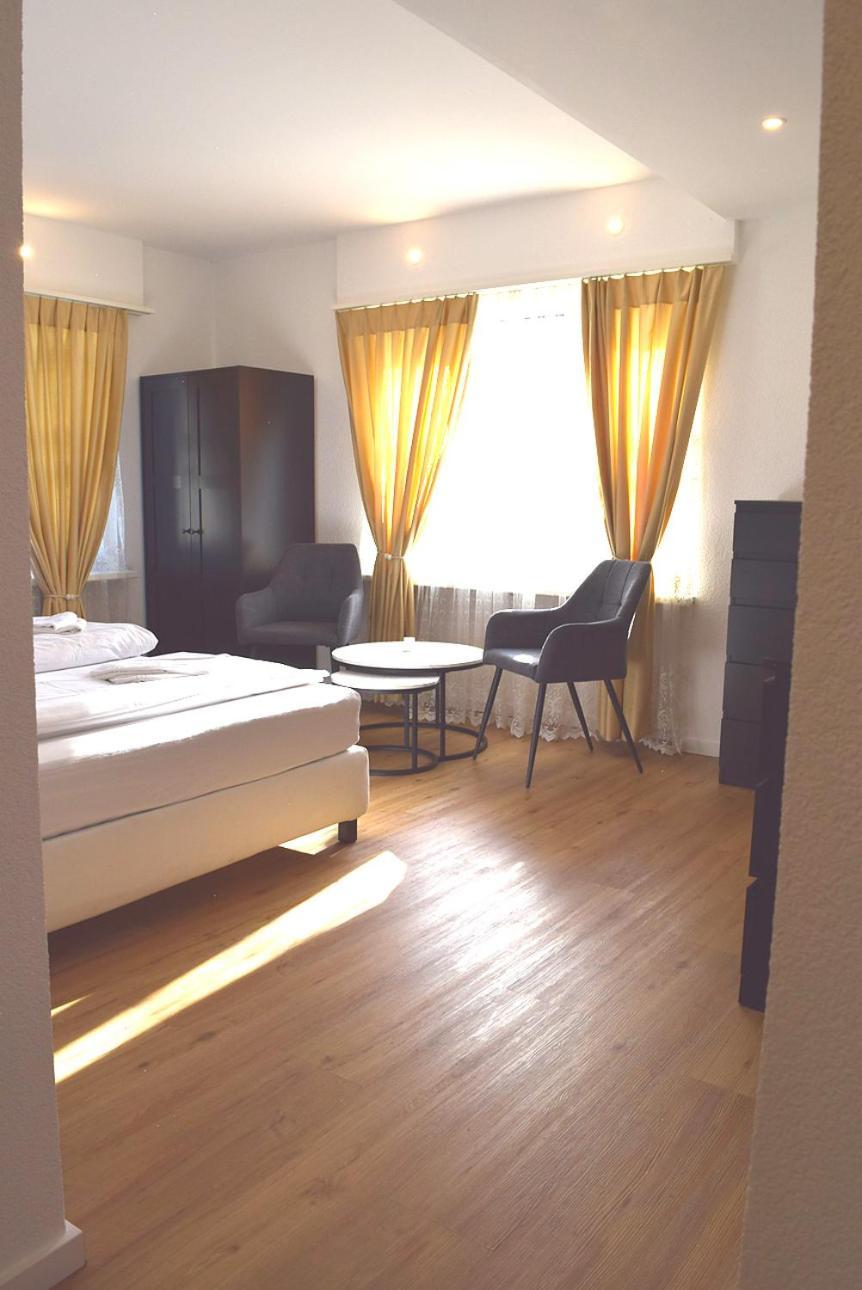Hotel Restaurant Krebs Grenchen Esterno foto